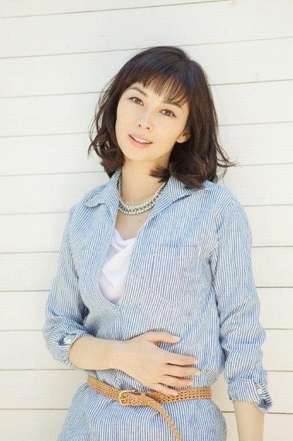 Misaki Itô Sexy and Hottest Photos , Latest Pics