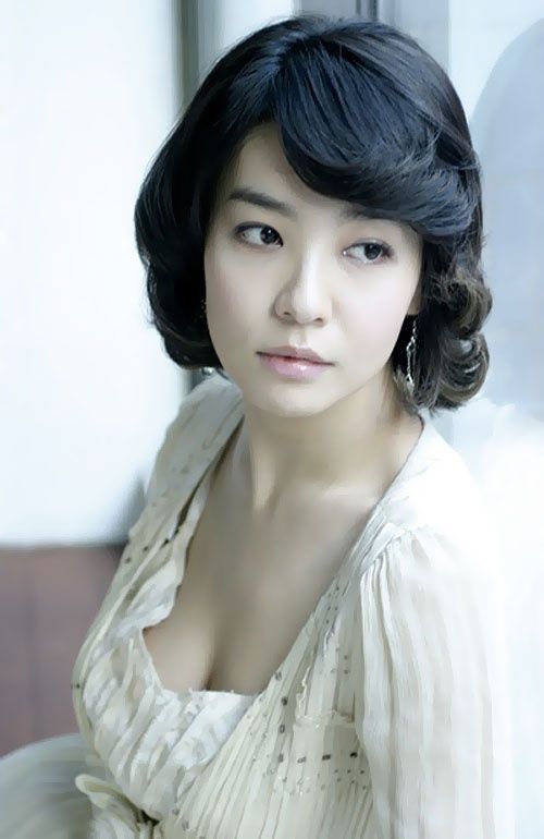 Seon-yeong Park Sexy and Hottest Photos , Latest Pics