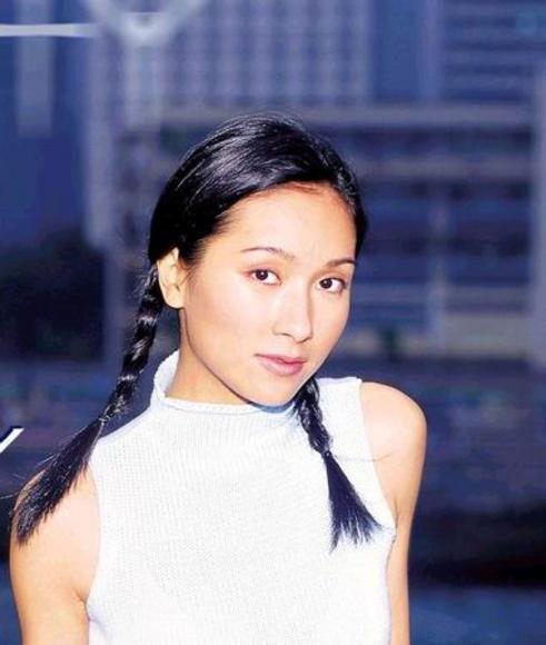 Kristy Yeung Sexy and Hottest Photos , Latest Pics