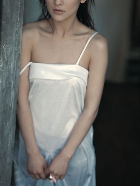 Xun Zhou Sexy and Hottest Photos , Latest Pics
