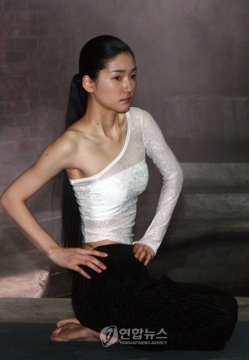 Su-yeon Cha Sexy and Hottest Photos , Latest Pics