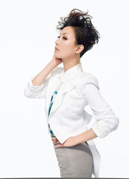 Sammi Cheng Sexy and Hottest Photos , Latest Pics