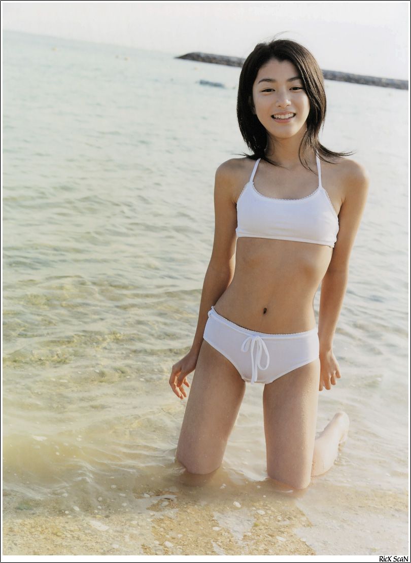 Riko Narumi Sexy and Hottest Photos , Latest Pics