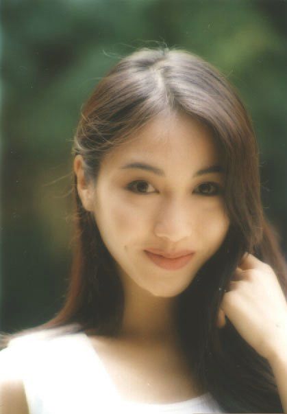 Gigi Lai Sexy and Hottest Photos , Latest Pics