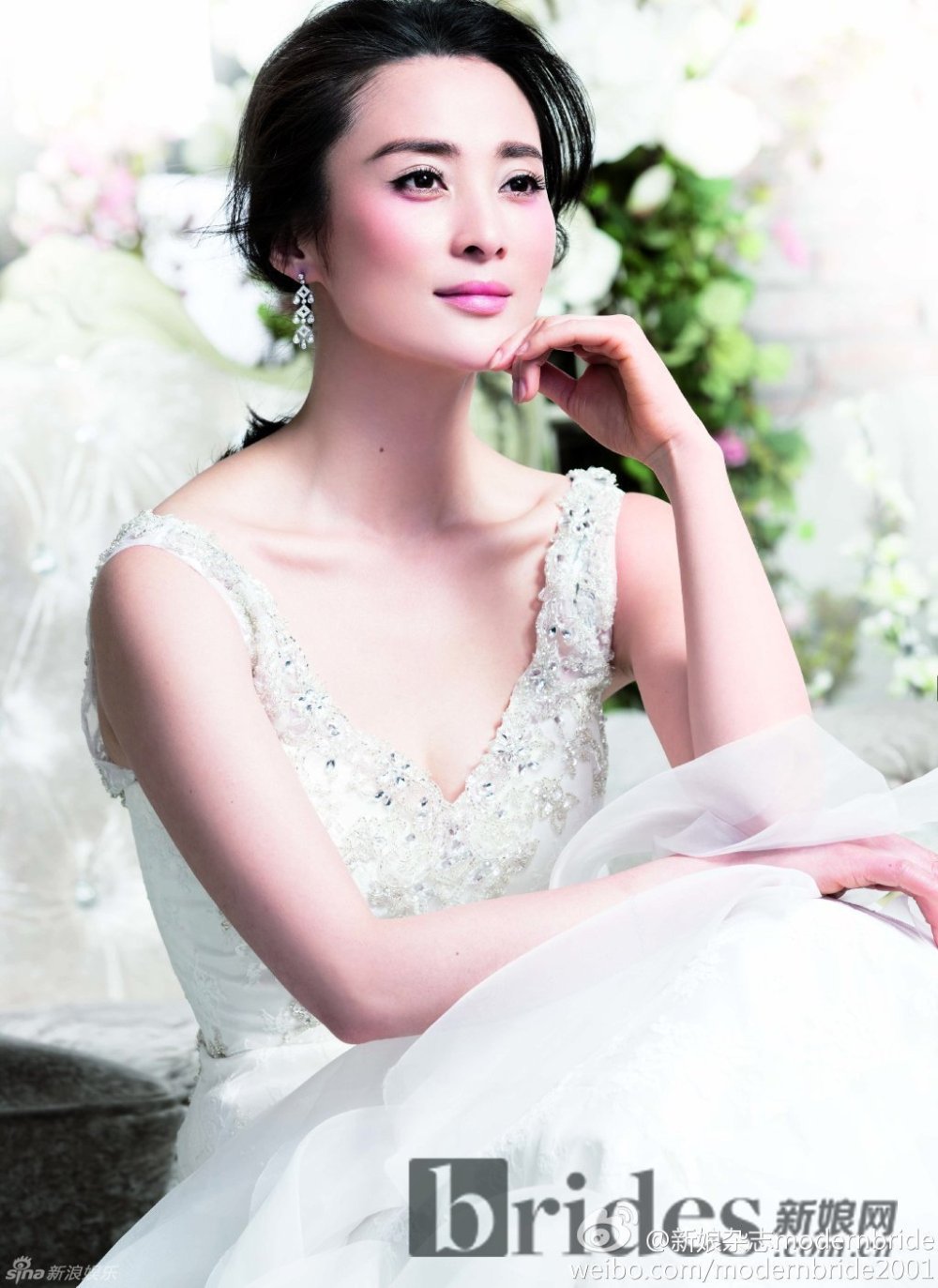 Qinqin Jiang Sexy and Hottest Photos , Latest Pics