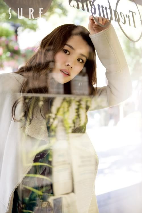 Kim Hyun-joo Sexy and Hottest Photos , Latest Pics