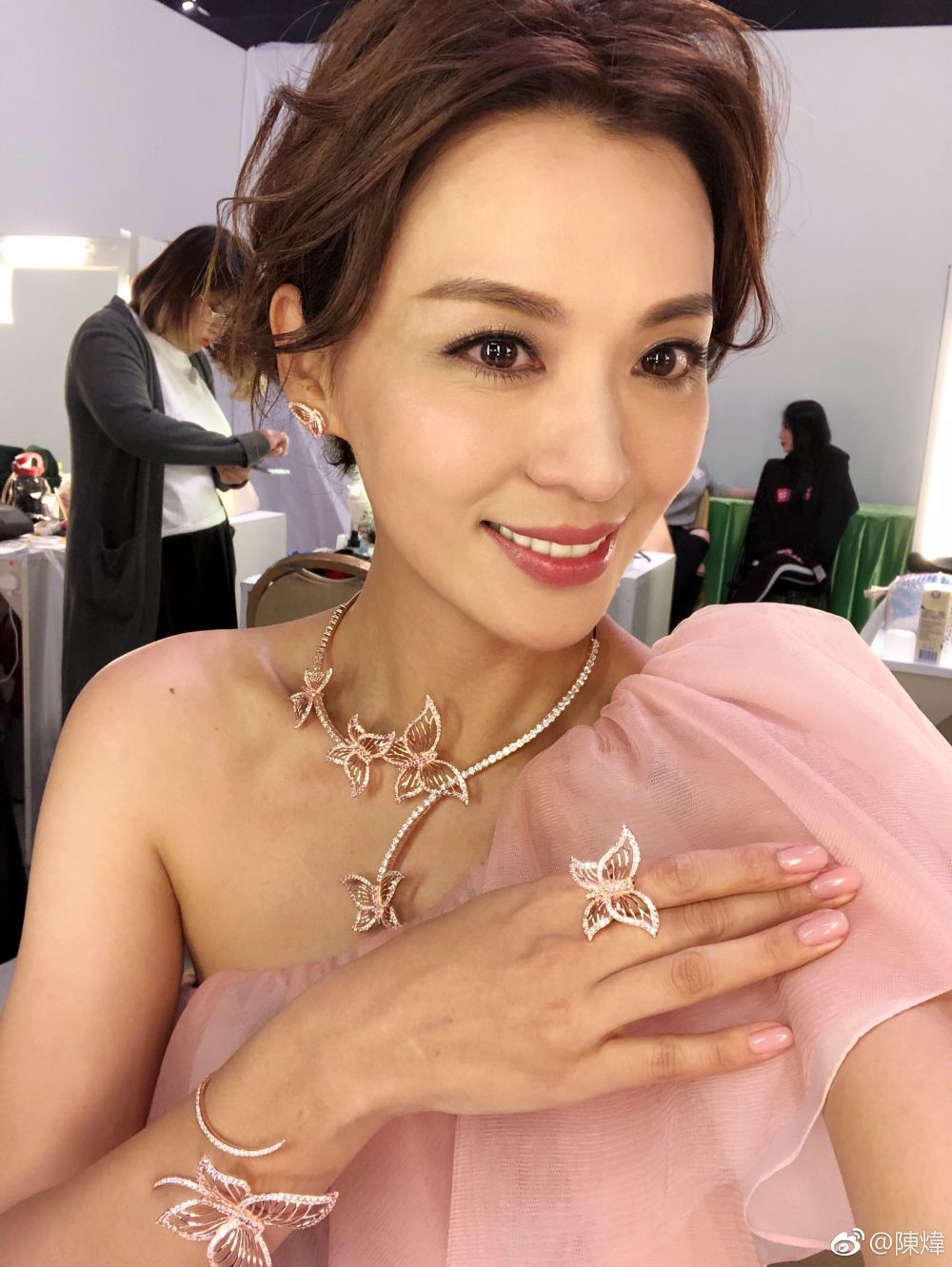 Alice Chan Sexy and Hottest Photos , Latest Pics