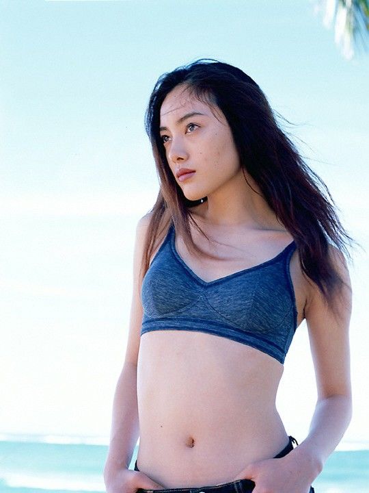 Yukie Nakama Sexy and Hottest Photos , Latest Pics
