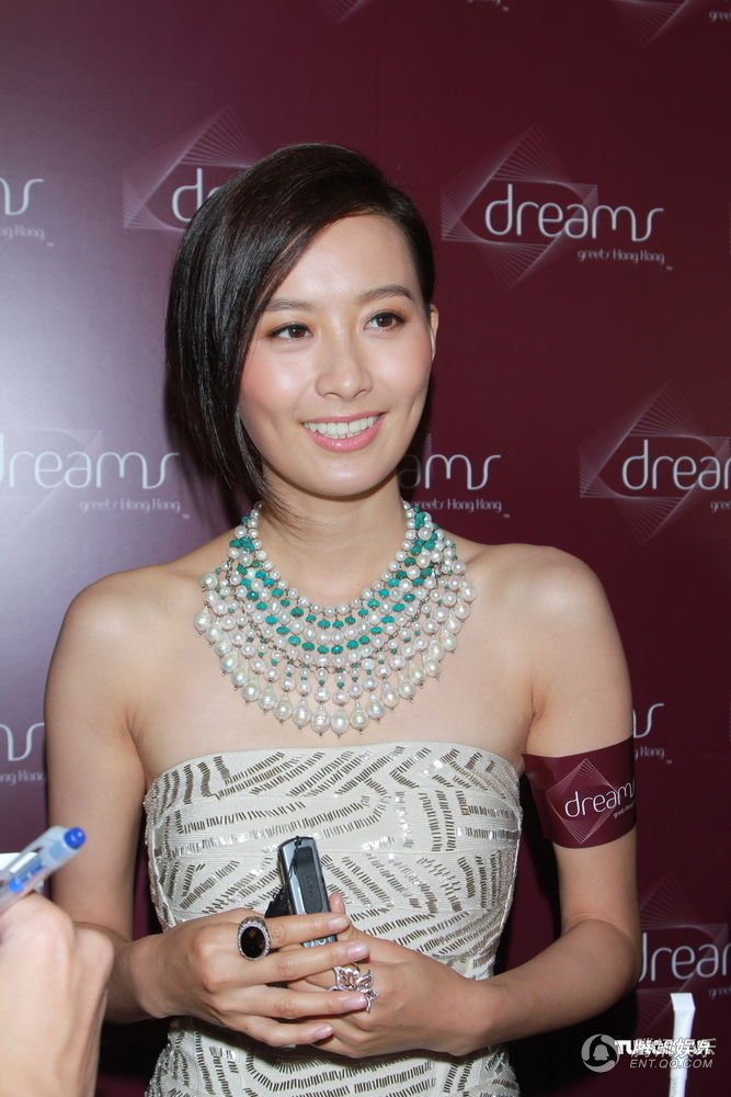 Fala Chen Sexy and Hottest Photos , Latest Pics