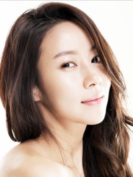 Min-seo Chae Sexy and Hottest Photos , Latest Pics