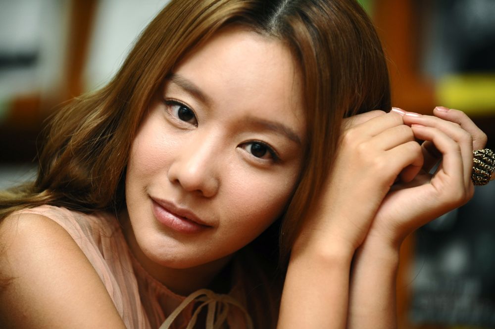 Kim Ah-jung Sexy and Hottest Photos , Latest Pics