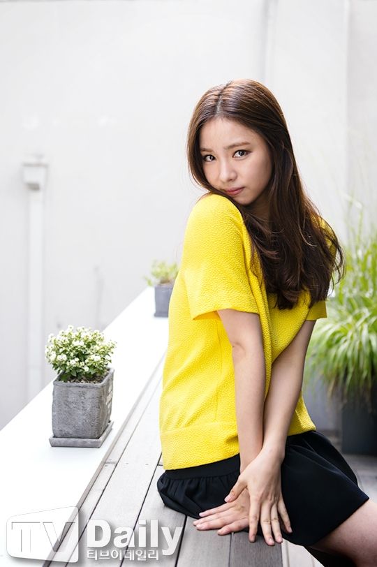 Shin Se-Kyung Sexy and Hottest Photos , Latest Pics