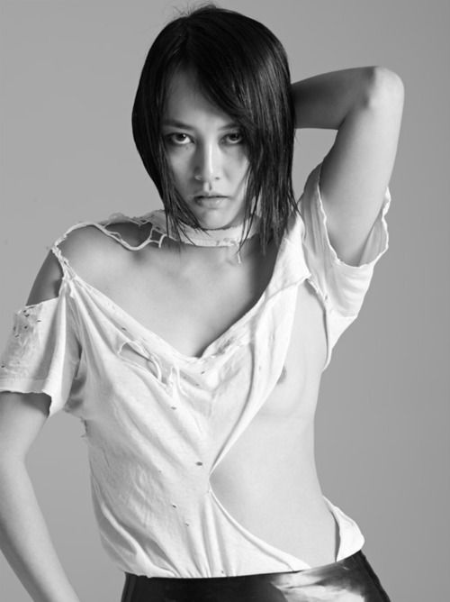 Rinko Kikuchi Sexy and Hottest Photos , Latest Pics
