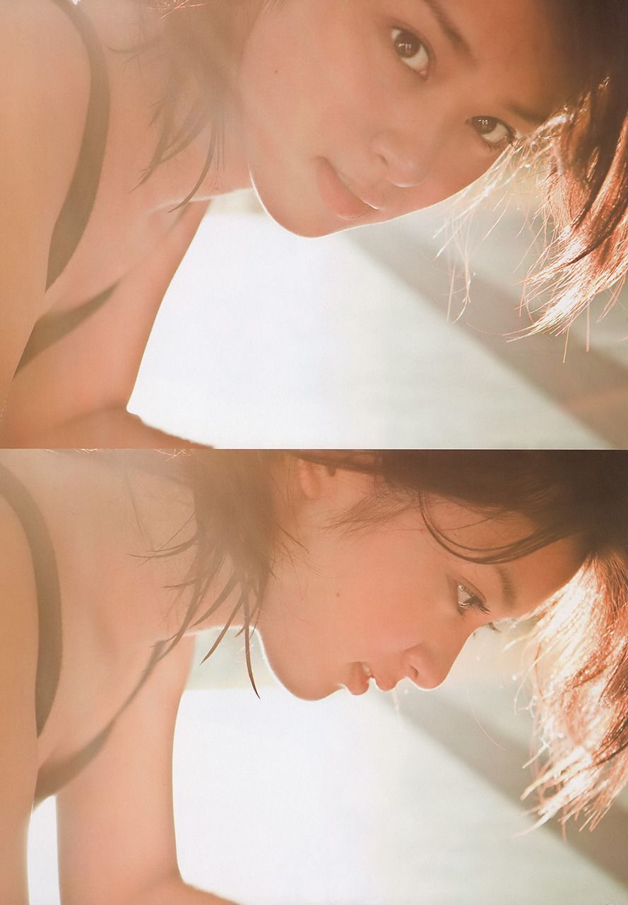 Emi Takei Sexy and Hottest Photos , Latest Pics