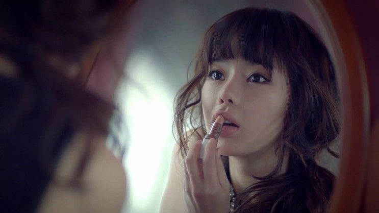 Woo Seo Sexy and Hottest Photos , Latest Pics