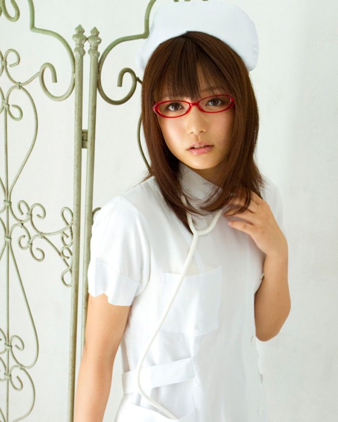 Hitomi Furusaki Sexy and Hottest Photos , Latest Pics