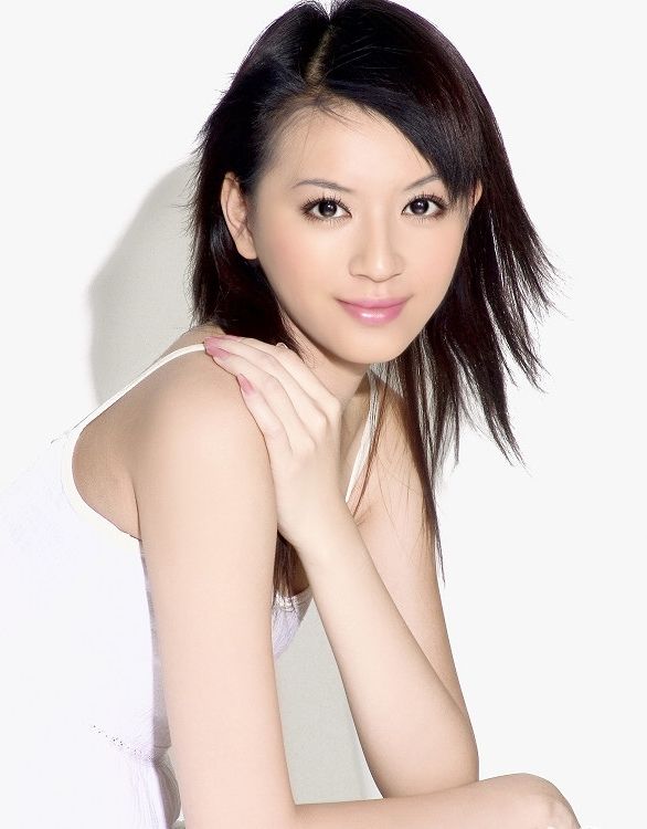 Yuni Lee Sexy and Hottest Photos , Latest Pics