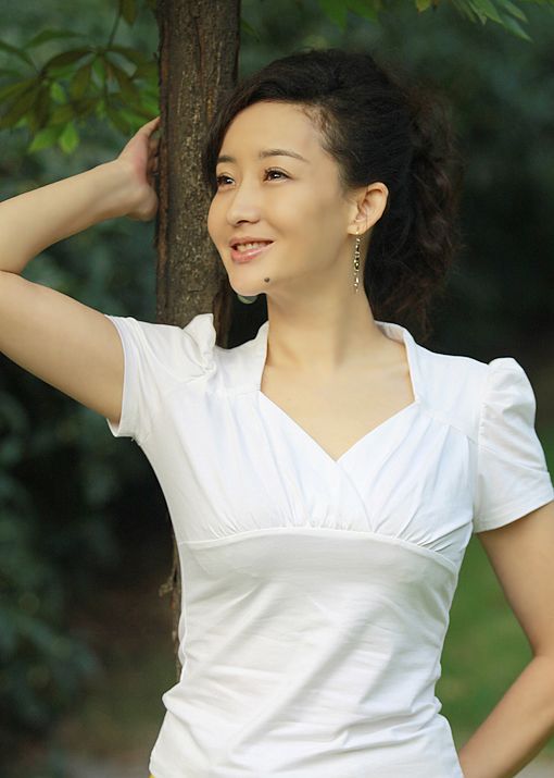 Hongmei Mai Sexy and Hottest Photos , Latest Pics