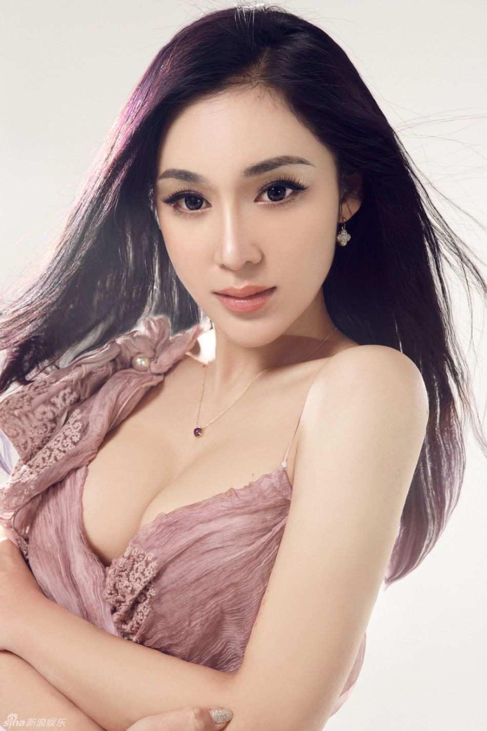 樊锦霖 Sexy and Hottest Photos , Latest Pics