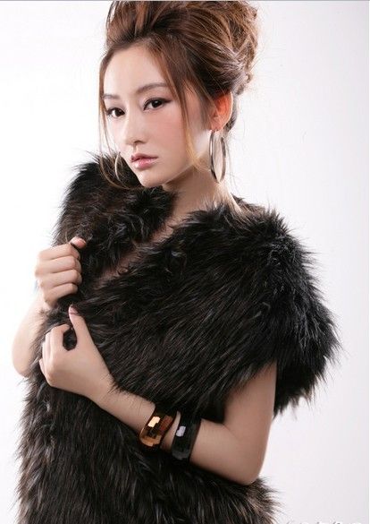 Fangxi Shen Sexy and Hottest Photos , Latest Pics