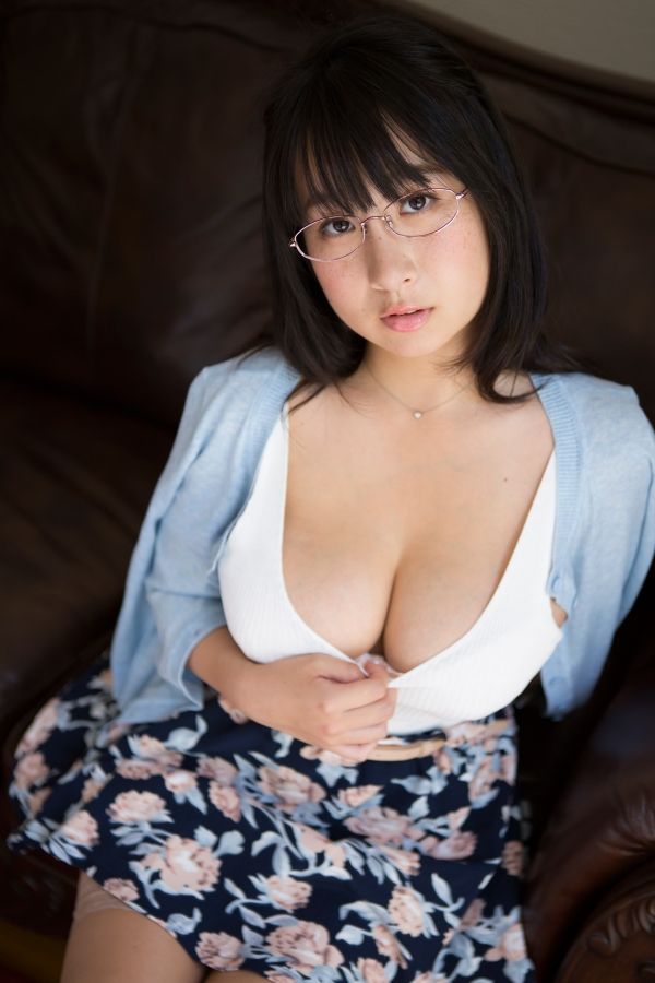 Rui Kiriyama Sexy and Hottest Photos , Latest Pics