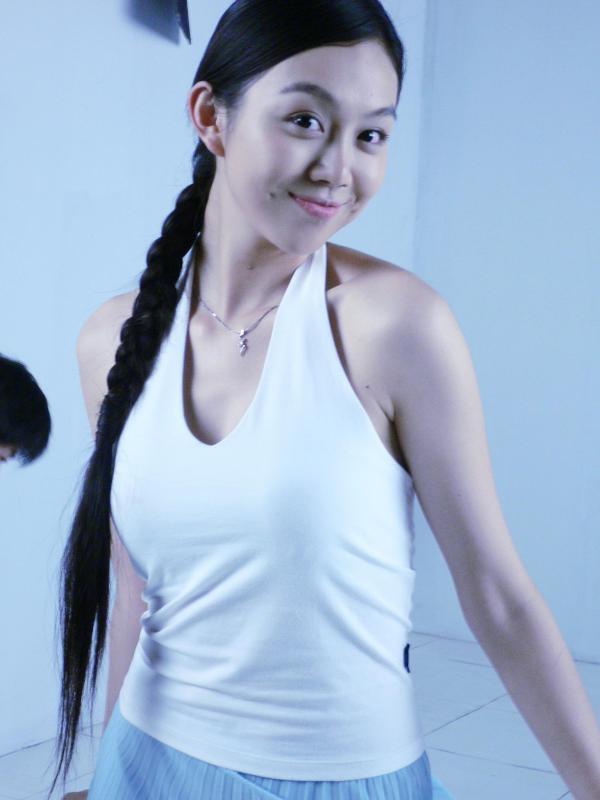 Yan Jiang Sexy and Hottest Photos , Latest Pics