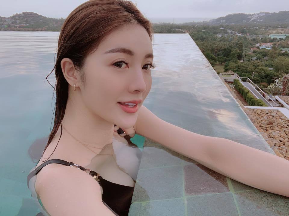 Maggie Wu Sexy and Hottest Photos , Latest Pics