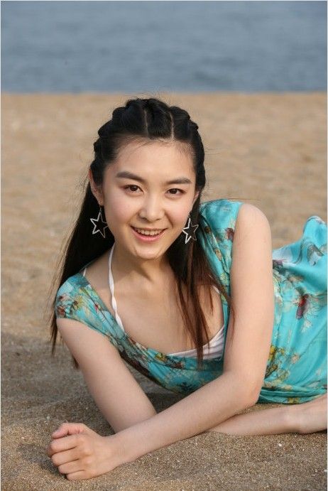 Jianan Zhang Sexy and Hottest Photos , Latest Pics