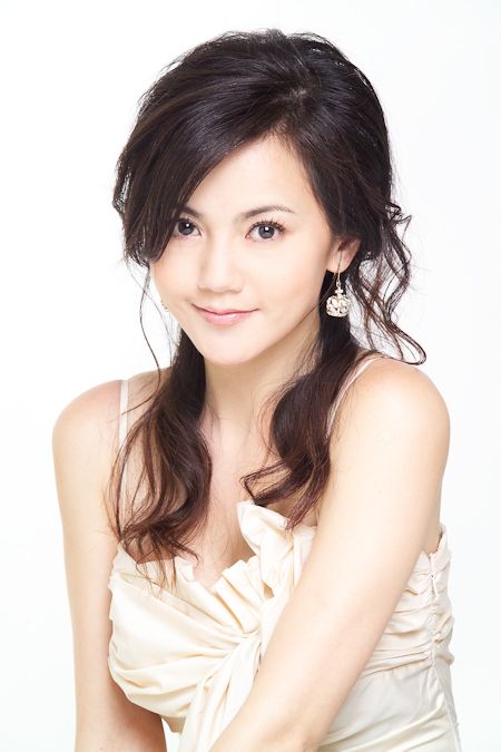 Pei-en Chien Sexy and Hottest Photos , Latest Pics