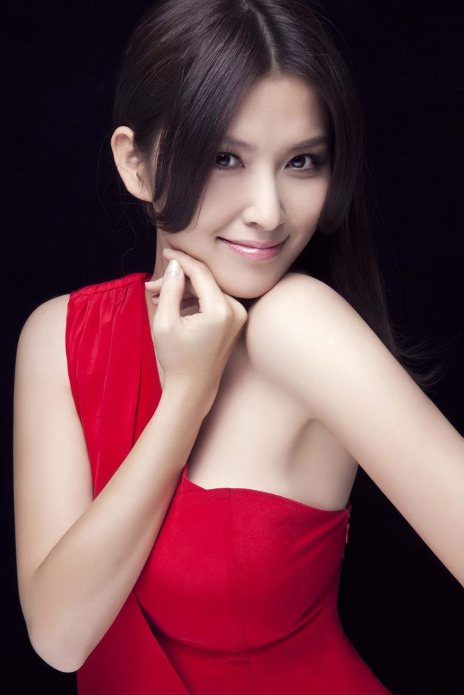 Jill Hsu Sexy and Hottest Photos , Latest Pics