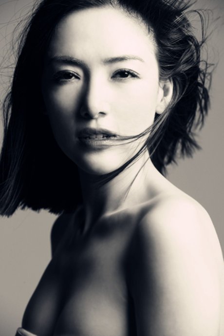 Yiyun Ye Sexy and Hottest Photos , Latest Pics