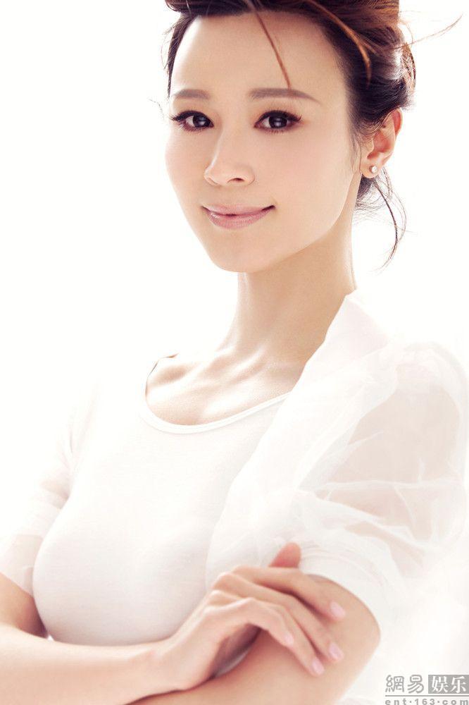 Xiaoqun Shi Sexy and Hottest Photos , Latest Pics