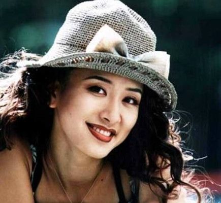 Lee Il-Hwa Sexy and Hottest Photos , Latest Pics