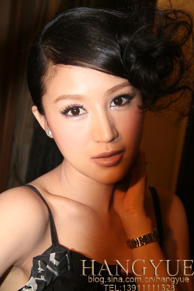 Lei Bao Sexy and Hottest Photos , Latest Pics
