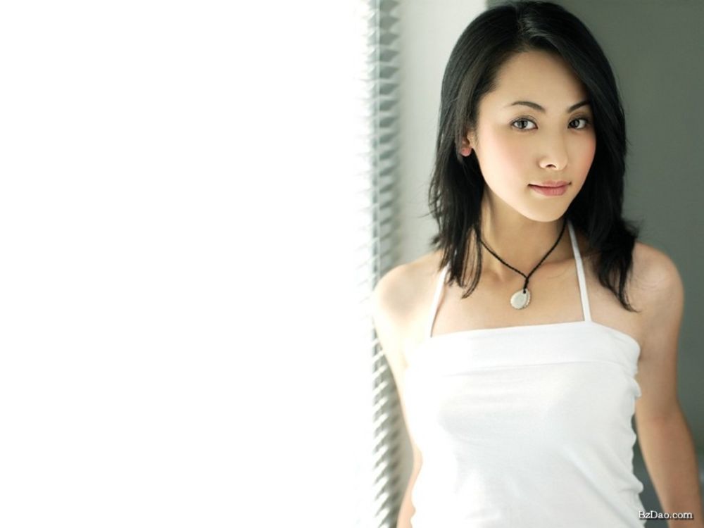 Mingna Yang Sexy and Hottest Photos , Latest Pics