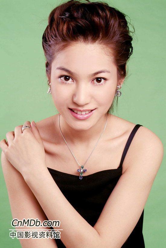 Yujun Wu Sexy and Hottest Photos , Latest Pics