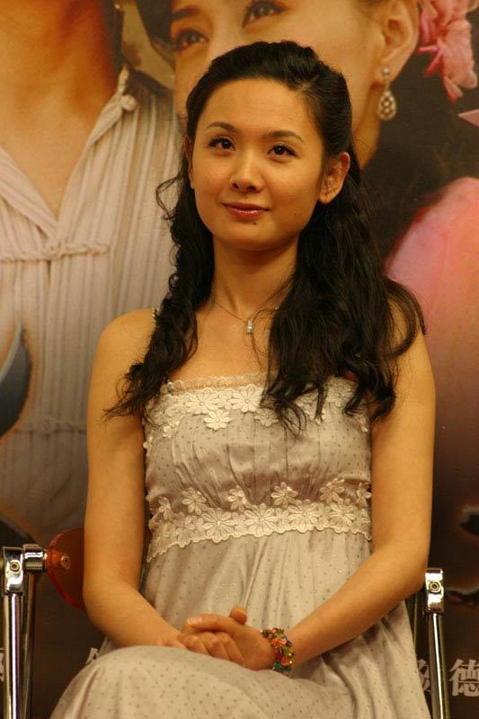 Lisha Cheng Sexy and Hottest Photos , Latest Pics