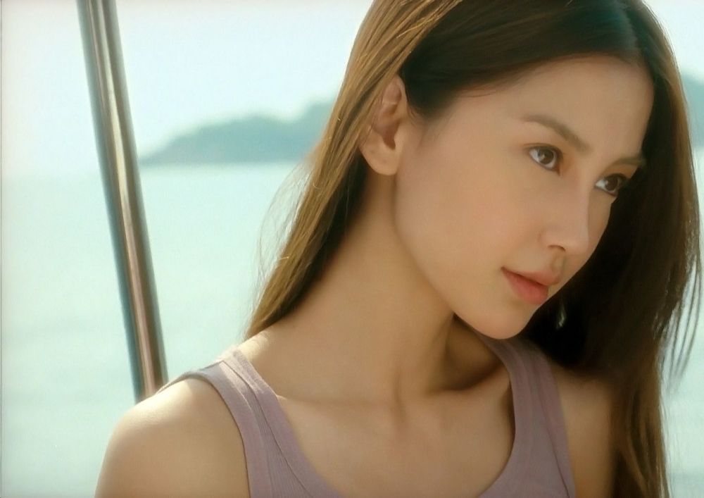 Angelababy Sexy and Hottest Photos , Latest Pics