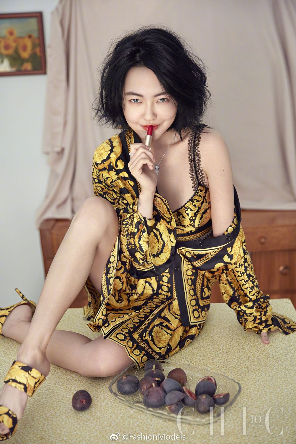 Dee Hsu Sexy and Hottest Photos , Latest Pics