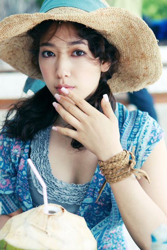 Park Shin-Hye Sexy and Hottest Photos , Latest Pics