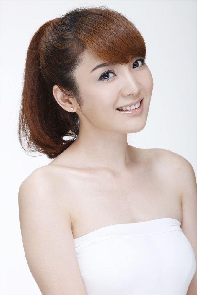 He Haoyang Sexy and Hottest Photos , Latest Pics