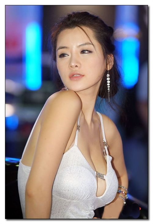 林智慧 Sexy and Hottest Photos , Latest Pics