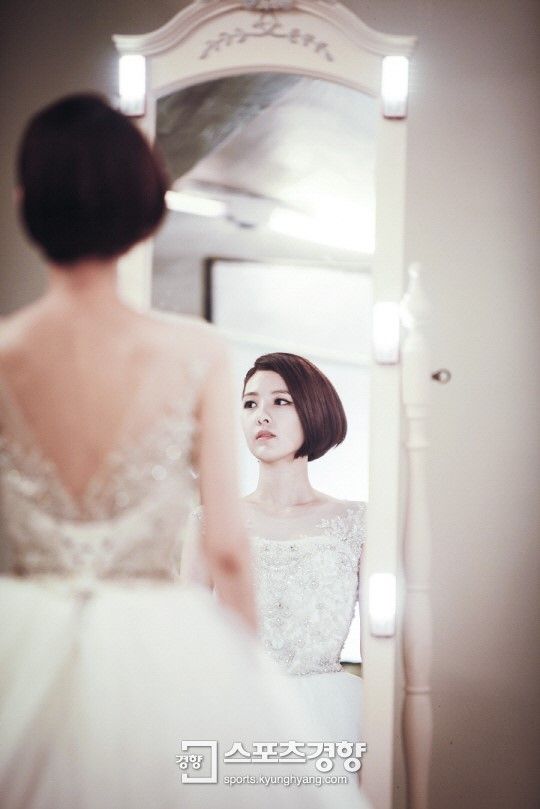 Kim Yun-Seo Sexy and Hottest Photos , Latest Pics