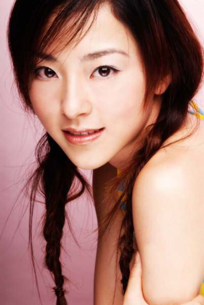 Yuanzhen Xie Sexy and Hottest Photos , Latest Pics