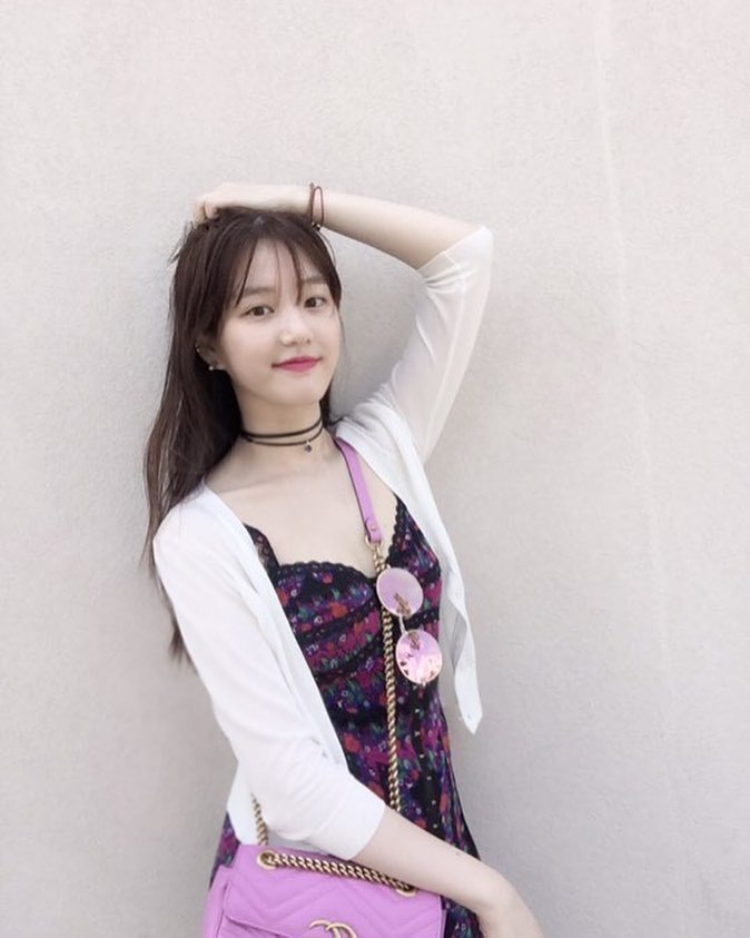 Lee Yoo-Bi Sexy and Hottest Photos , Latest Pics
