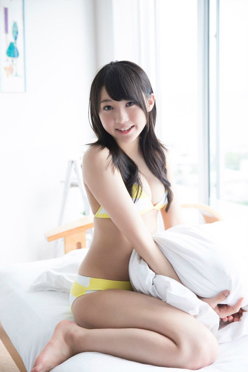Yuria Kizaki Sexy and Hottest Photos , Latest Pics