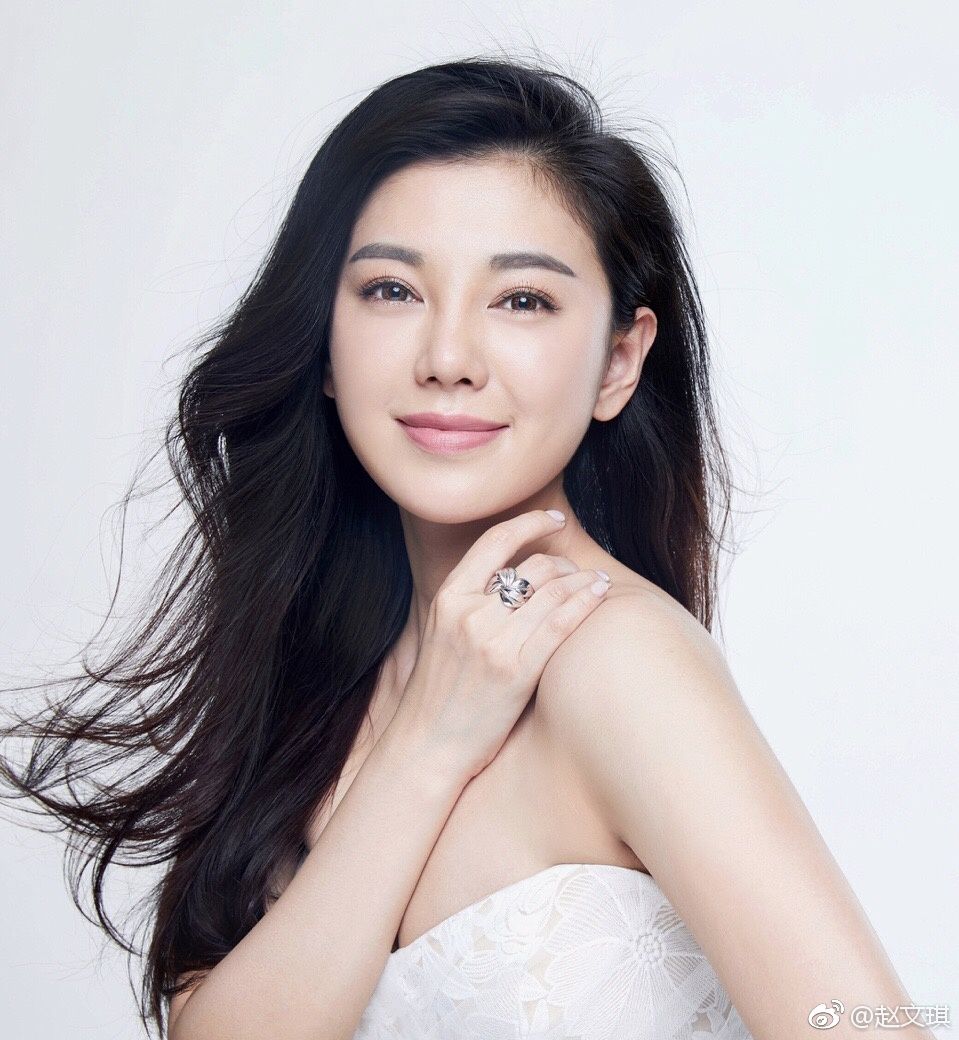 Wenqi Zhao Sexy and Hottest Photos , Latest Pics