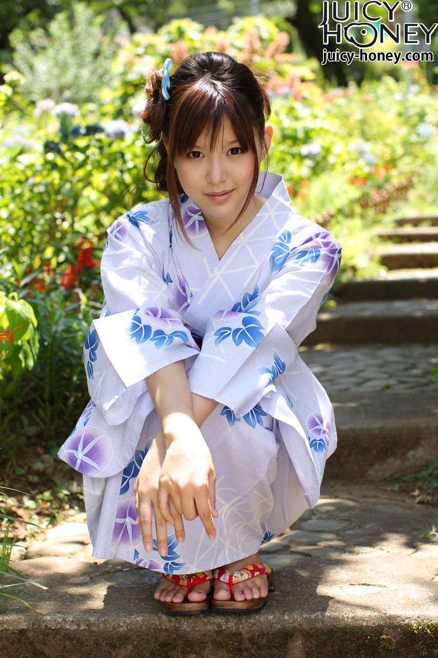 Tsukasa Aoi Sexy and Hottest Photos , Latest Pics