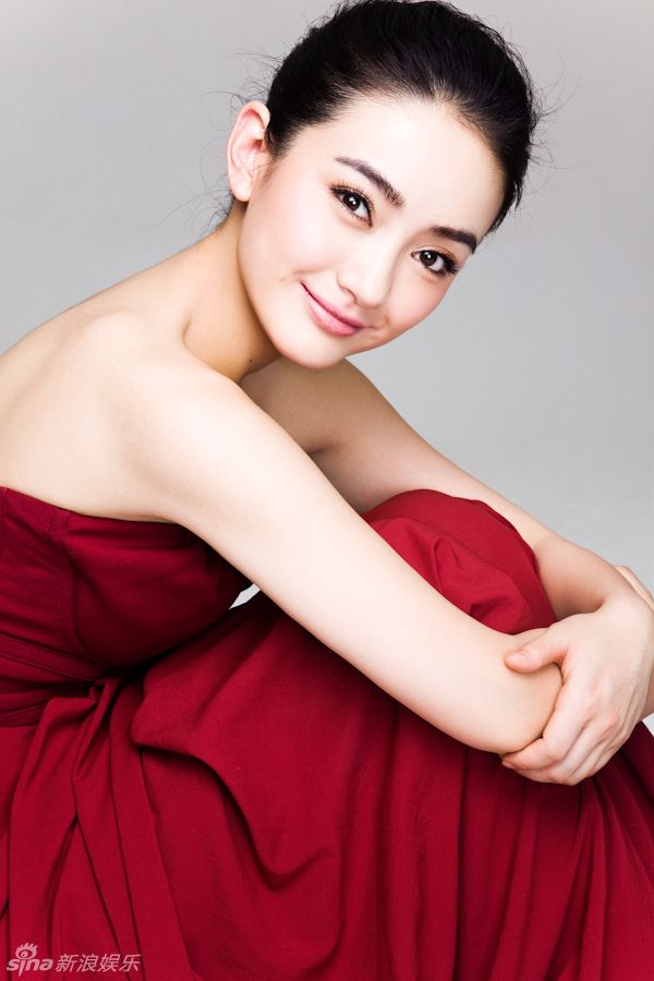 Jie Zhu Sexy and Hottest Photos , Latest Pics