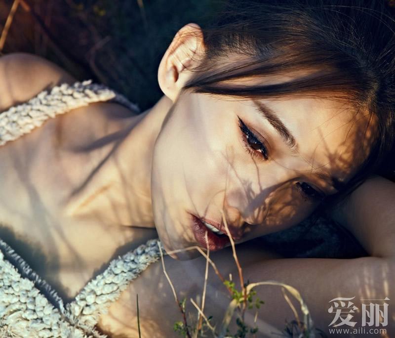 Yufei Shi Sexy and Hottest Photos , Latest Pics